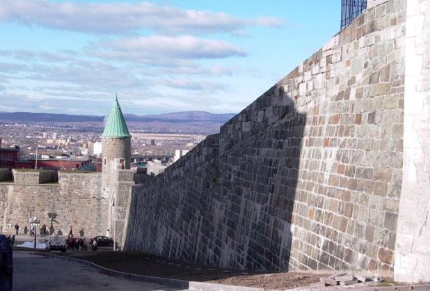 Charmant Loft - 20 Min A Pied Vieux-Quebec ! ภายนอก รูปภาพ